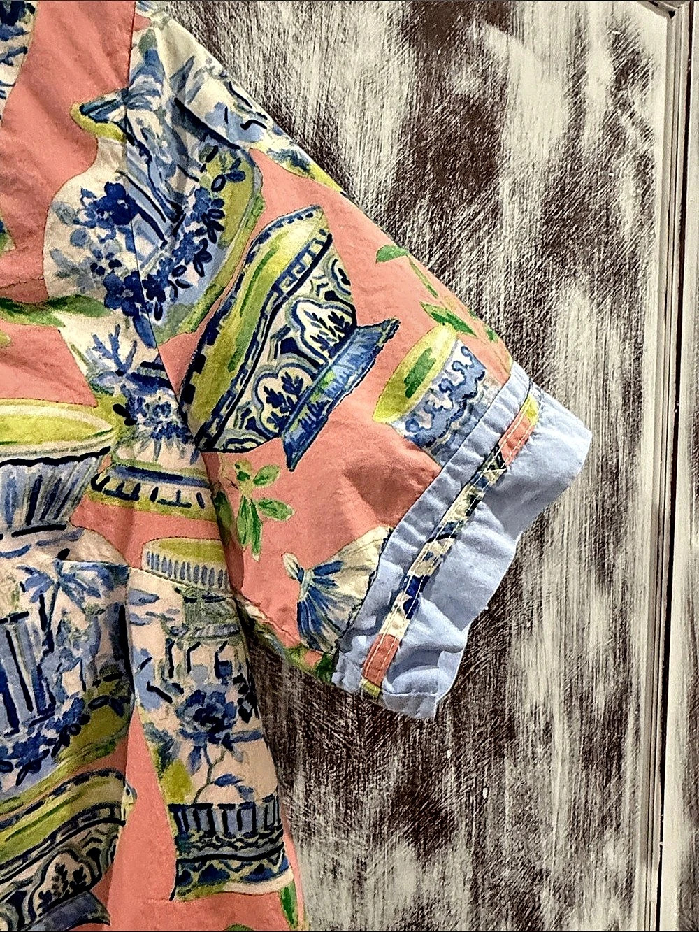 Umgee Printed Tunic in Pink & Blue Like New - Picture 6 of 7